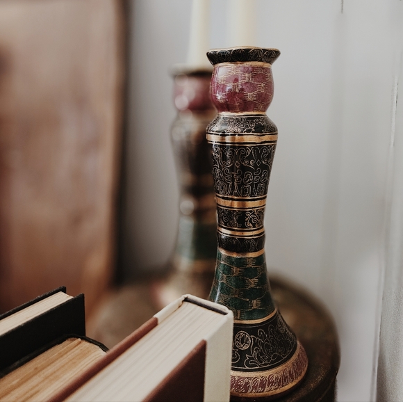 Pair of Vintage "Andrea By Sadek" Ceramic Moody Candle Holders - Picture 2 of 4